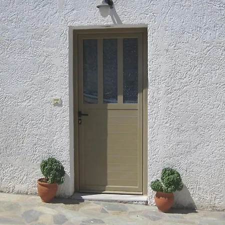 Pirgaki Apartment