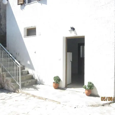 דירה Pirgaki קרדמילי