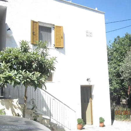 Apartment Pirgaki